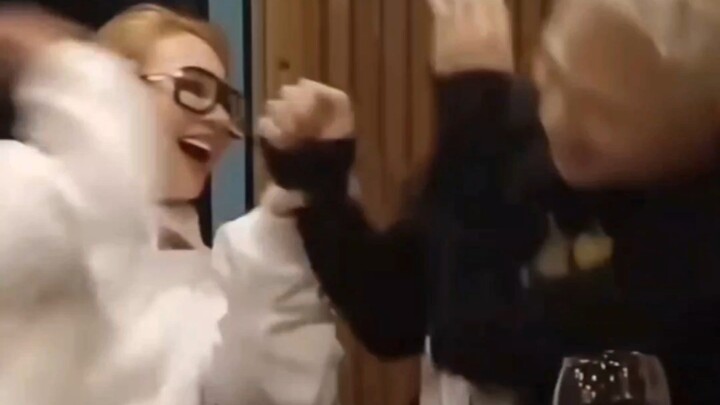 CL and Her Three Mischievous Older Brothers