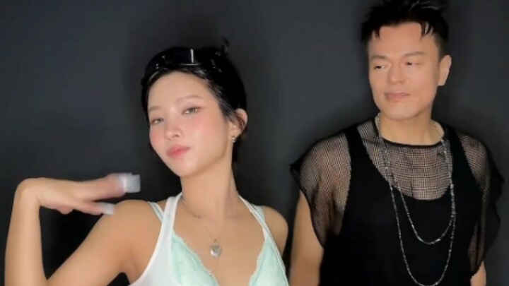 Jeon So-yeon x Park Jin-young 260810 Tantangan Tari “Park Jin-young – WET”