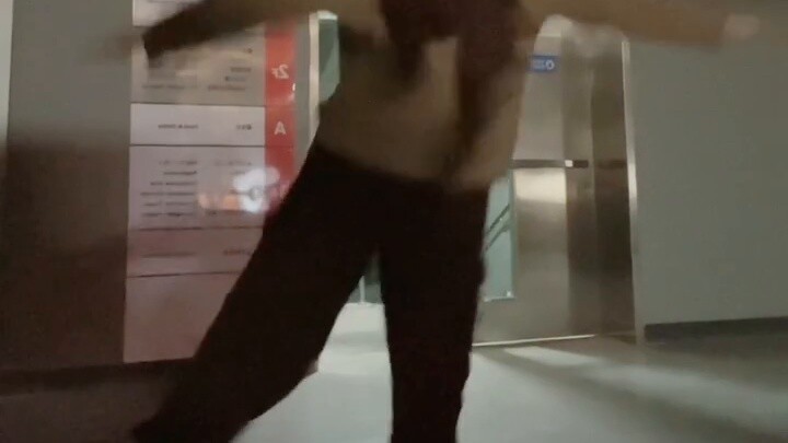 แมวสาวแสนดี ความรักมาจากสะพานนักเดินทาง