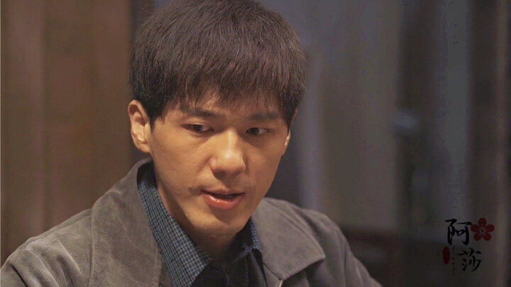 Big brother is so furious every day that he grits his teeth—this family simply can’t function withou