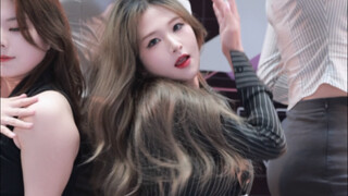 "Melihatmu, aku sekali lagi goyah"