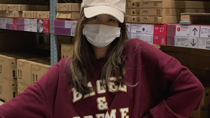 لا تذهب إلى إيكيا فقط من أجل المثلجات بقيمة دولارين — أخرج هاتفك وصور المشهد، فهذا ألذ بكثير!