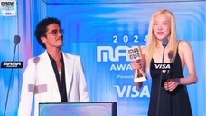 ROSÉ & Bruno Mars Win 'Global Sensation Award' for APT Song in 2024 MAMA Awards!