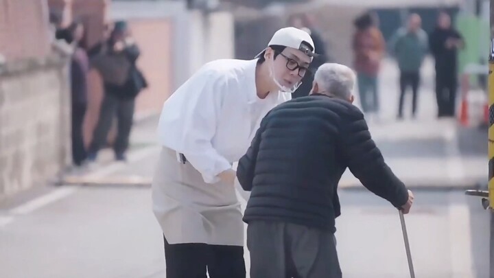 Xiao Han, you only make tearjerkers! I cry every time I watch them.