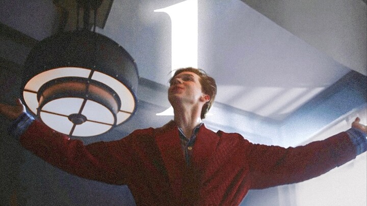 “ฉันอยู่ตรงกลางระหว่าง 0 กับ 2 ฉันคือ…”