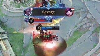 SAVAGE MACAM APA INI..?? Terlalu barbar | Mobile Legends Epic Moment