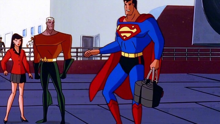 Weird events in the Superman anime