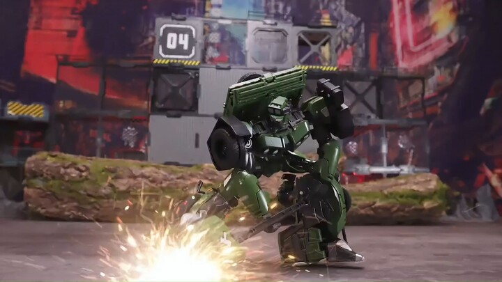 Can you imagine that it can transform like this? An old truck from the 1970s, the Jiefang CA141