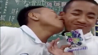 Wangzai milk qq glycogen video
