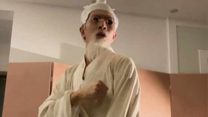 Apakah sang guru menyentuh hatimu?