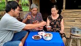 "Lươn Đồng" Nấu Canh Chua Bắp Chuối Bữa Cơm Ấm Áp Trời Mưa Bão | CNTV #82