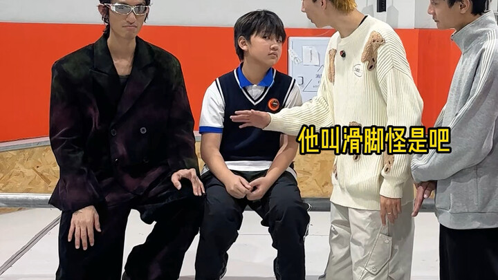 Here come two more million-follower internet celebrities to challenge us 😅