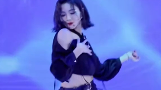 许佳琪翻跳情人舞蹈简直美炸了