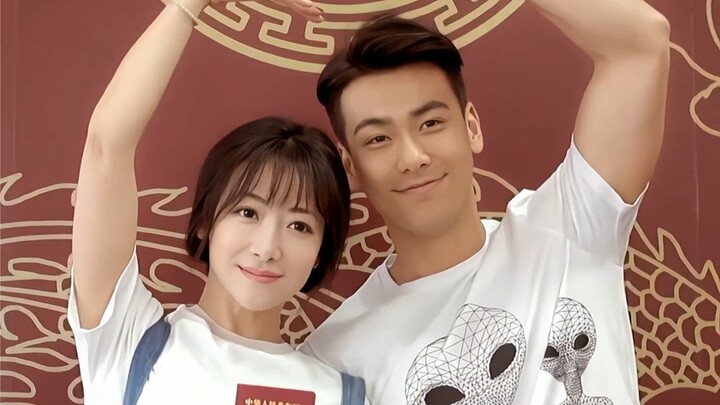 Thì ra Trần Tử Hàm từ trước đến nay luôn thấy Đới Hướng Vũ giống Triệu Vy Thành, cả hai đều có nét q