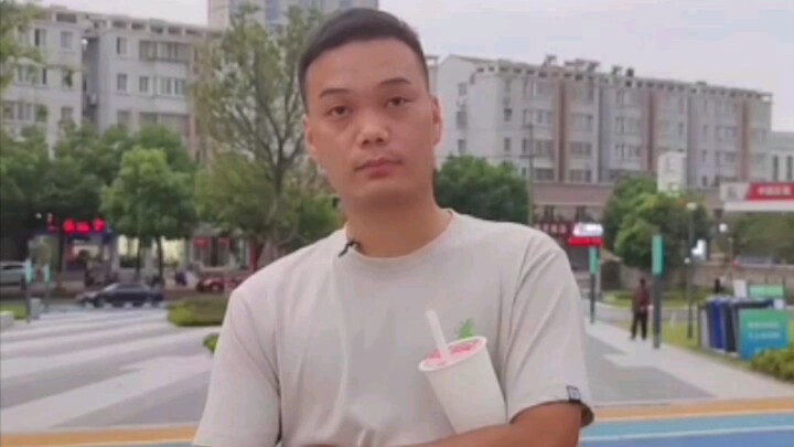 Apa pendapat Anda tentang gadis yang tidak memberikan hadiah kepada pria pada Hari Valentine Cina?