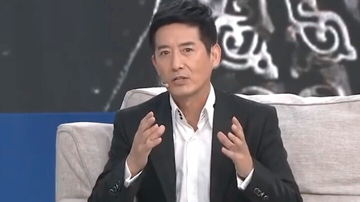 ผู้กำกับ: นี่ก็เป็นครั้งแรกเหมือนกันที่ได้นักแสดงที่สวยราวกับเทวดาแบบนี้!