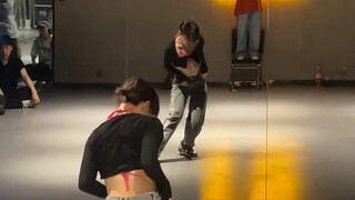 "Crush" Đã bao nhiêu lần bạn trải qua mối tình ngắn ngủi nhưng nồng nàn |