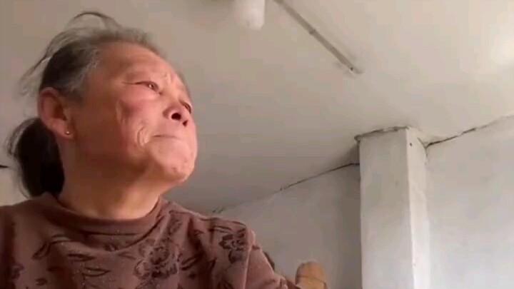 Mom lost her mother in her teens, her father in her thirties, her husband in her forties, and her so