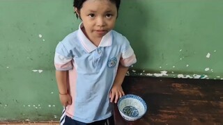 只要坚持，一定会找到属于自己的那个灯塔！宝宝加油！～馨馨加油！