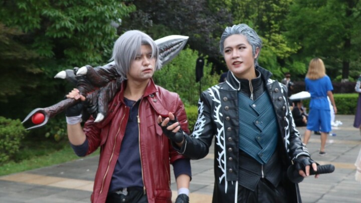 Versi live-action Dante menantang Virgil, 3 juta Red Soul