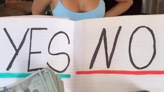 女友：怎么，是不是玩不起？