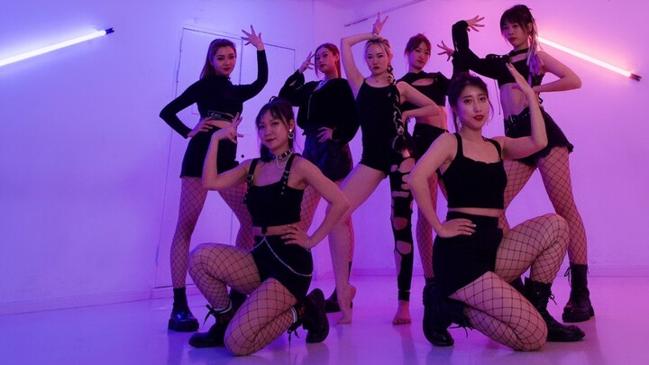 [Seven Princes] HyunA's latest comeback song I'm Not Cool has a full cover of the MV with a super-re