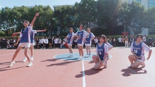 林国荣青浦校区啦啦操表演