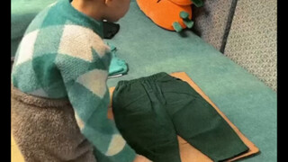 أداة رائعة لطي الملابس