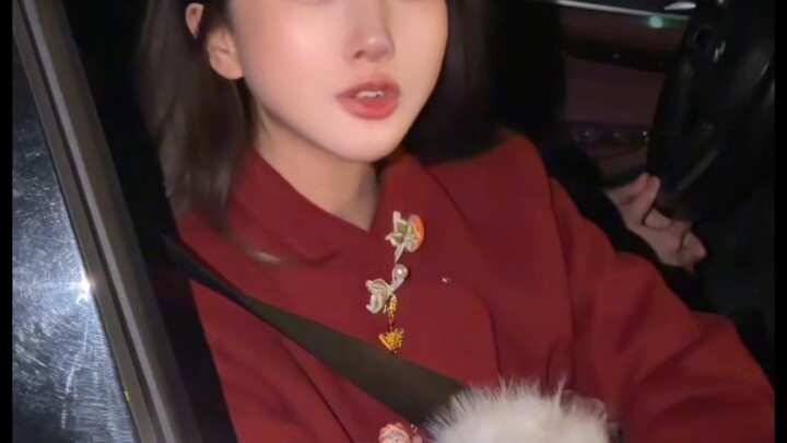 วังxiao grass :ไม่ต้องกังวลเกี่ยวกับสายตาของคนอื่น王小草:不用在意别人眼光