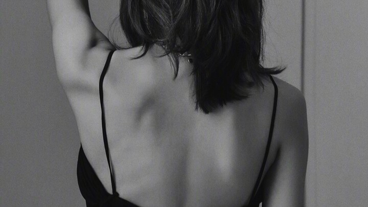 【LISA｜เซ็กซี่】ฉันขอเปิดใจเลย ฉันอยากได้ร่างกายของเธอ