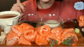 Cá hồi sống và các loại rau củ phần 1 #mukbang