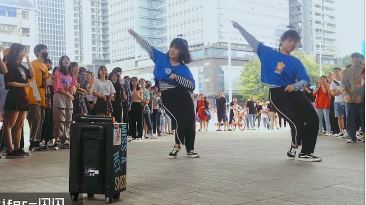 [Vlog Song Song] Bernyanyi dan Berdansa dengan Saya di Shenzhen | Pertemuan Tatap Muka Skala Besar |