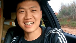 Cảm giác thế nào khi nhận hàng trăm đơn hàng chuyển phát nhanh mỗi ngày? Người chuyển phát nhanh: Bạ