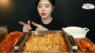 3 gói mì tôm Yeol, kim chi củ cải 1 #anngonmoingay