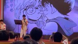 Lagu tema Detective Conan dimainkan pada upacara kelulusan SMA No. 2 yang Berafiliasi dengan Univers