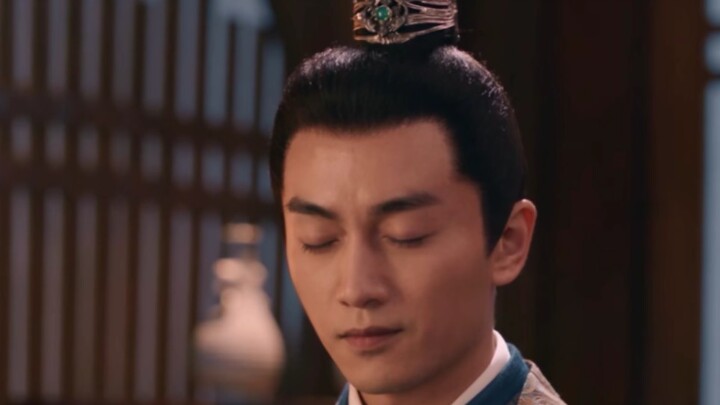 This is a true prince, right?! | "The man on the street is like jade, and the prince is unparalleled