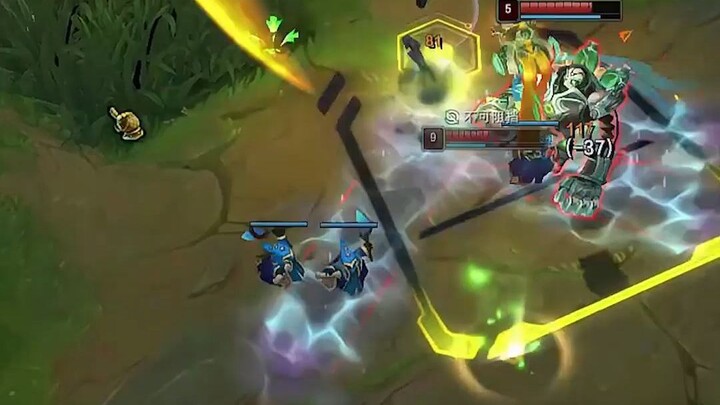 Menebas sang Raja dengan anggur hangat, tetapi ternyata tokoh utamanya sepertinya adalah orang lain!