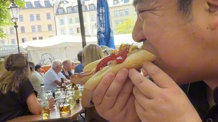 I love smoked German sausage 🇩🇪 🤤