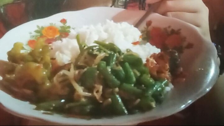 Asmr makan pecel pare tongkol sambal enak
