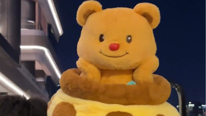 Who else gets it? The moment that little bear appeared, my heart totally skipped a beat!