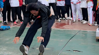 Standing Long Jump Challenge: Let's See What Middle School Students Are Capable Of