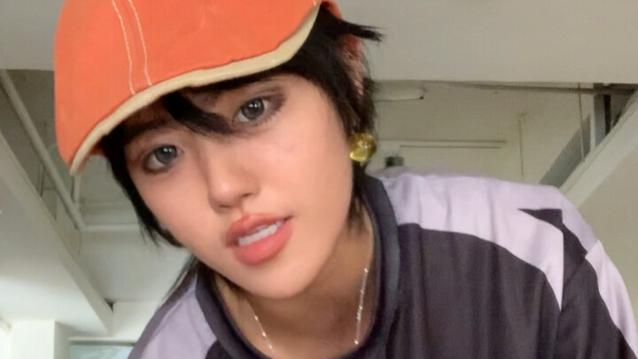 Thật sự bị cậu bé cấp Jo đánh bại rồi. Tôi quỳ xuống rồi.