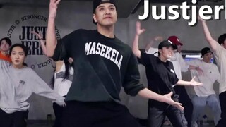 رقصة "Eat You Up" الأكثر رجولة! عمل مذهل من يهوان كيم في استوديو Justjerk