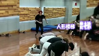 高难度杂技舞团之KPOP分团！