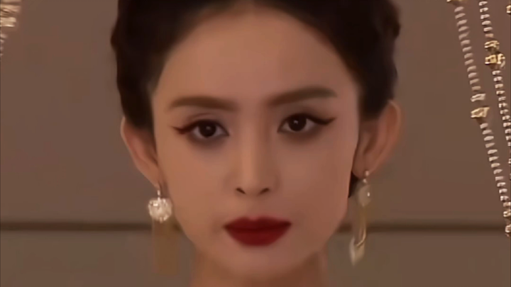 Mắt tôi sáng lên liên tục