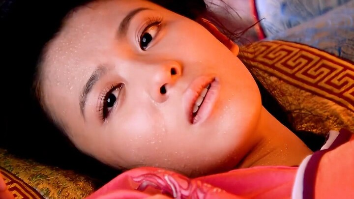Beauty's Rival in Palace: A concubine longed to rise in status through her son, only to have the Emp