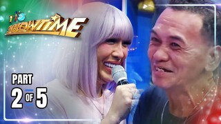 Vice, may regalo sa isang fan na 'crush' daw siya | It’s Showtime May 13, 2024 | Part 2 of 5