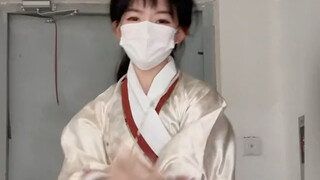 这兔子舞怎么不太一样～