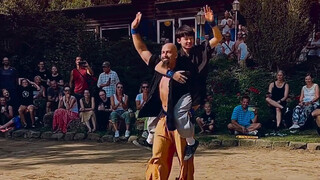 الكونغ فو جعل شعوب العالم تجتمع معًا.