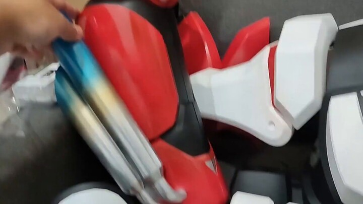 [Đánh giá bao da] Bao da chống đỡ Kamen Rider Geats Extreme Fox 1:1. Tôi nghe nói rằng bạn có thể th